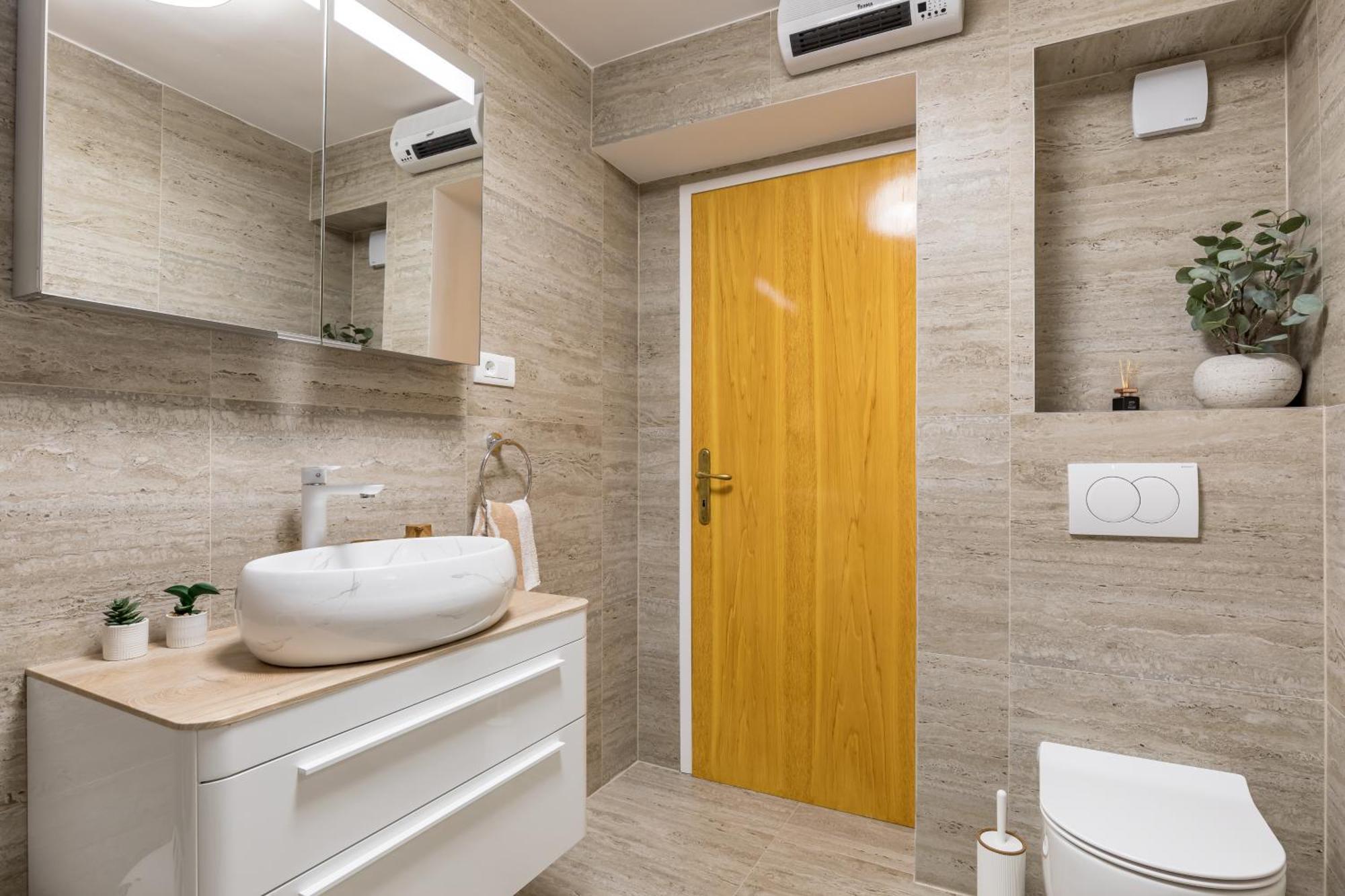 Luxury Apartment Silvana With Beautiful Garden สปลิท ภายนอก รูปภาพ